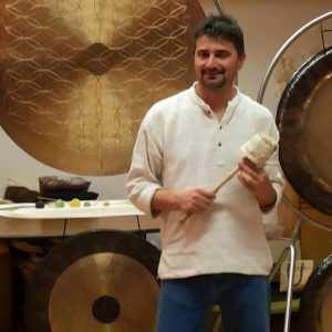 Cerchio meditativo & bagno di suoni conduce Nicola Sonosuono